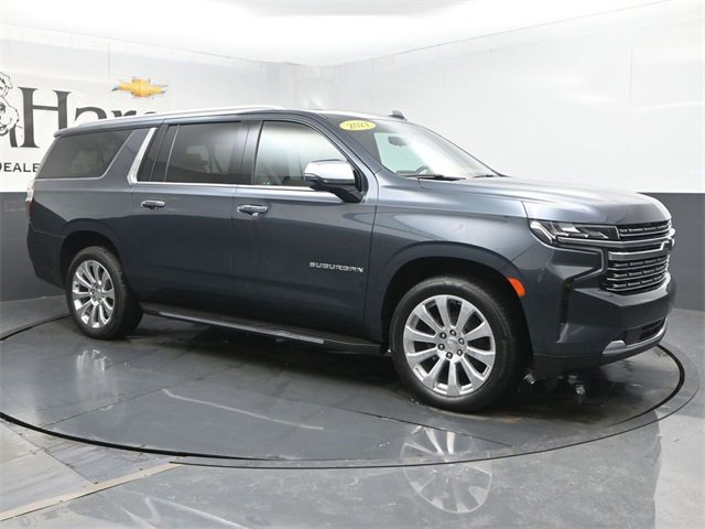 Used 2021 Chevrolet Suburban Premier w/ Premium Package image 6