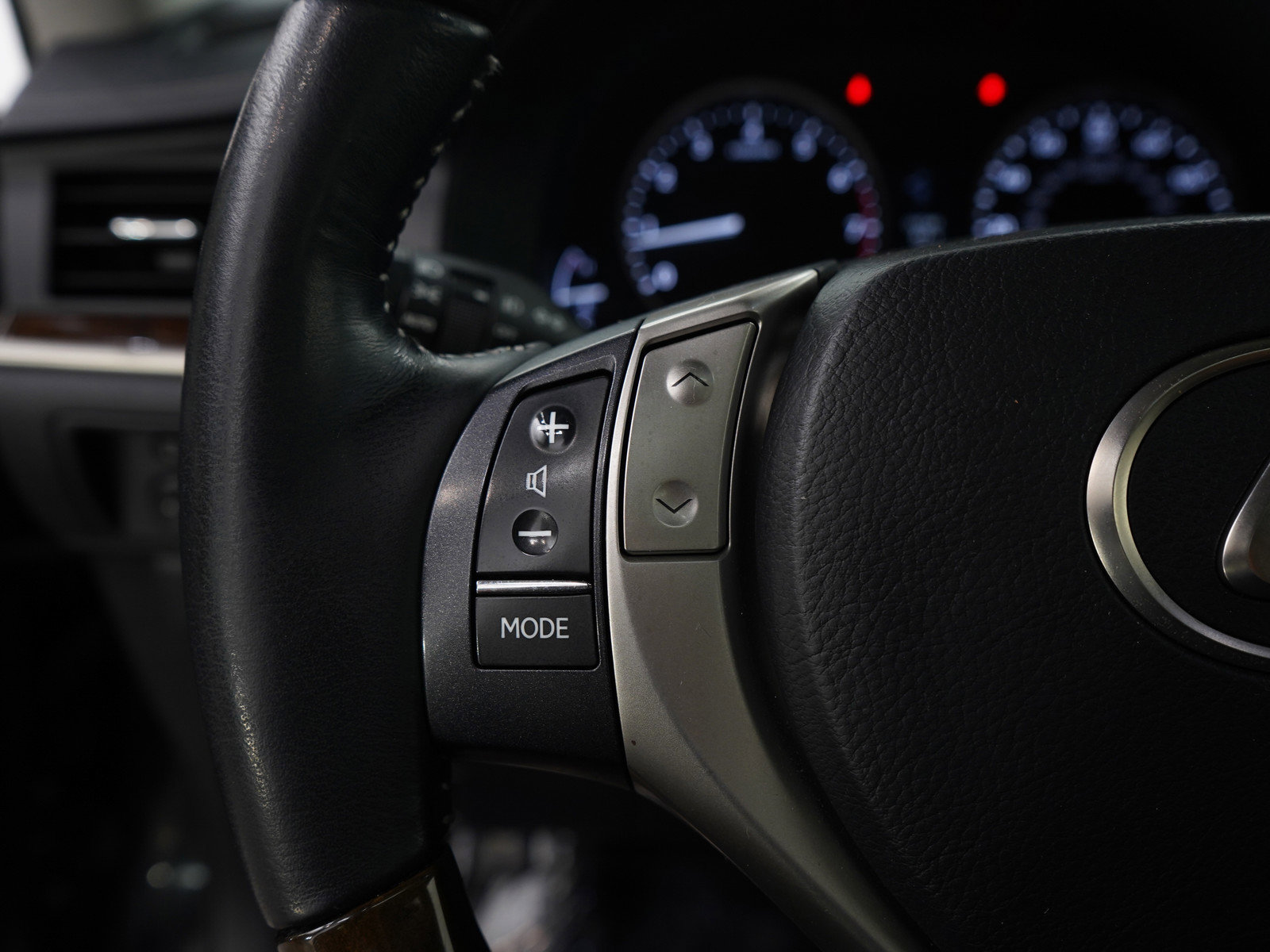 Used 2014 Lexus ES 350 w/ Premium Package FWD image 14