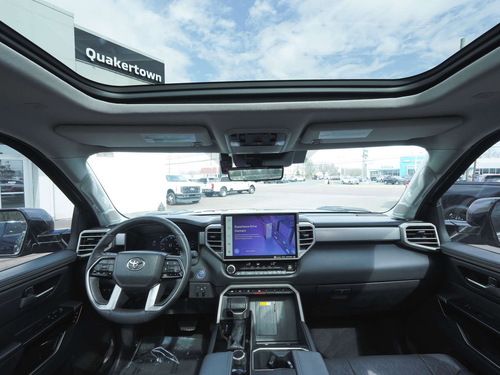 Used 2024 Toyota Tundra Limited AWD/4WD image 38