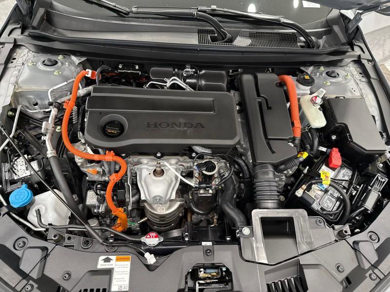 Used 2024 Honda Accord Sport image 11