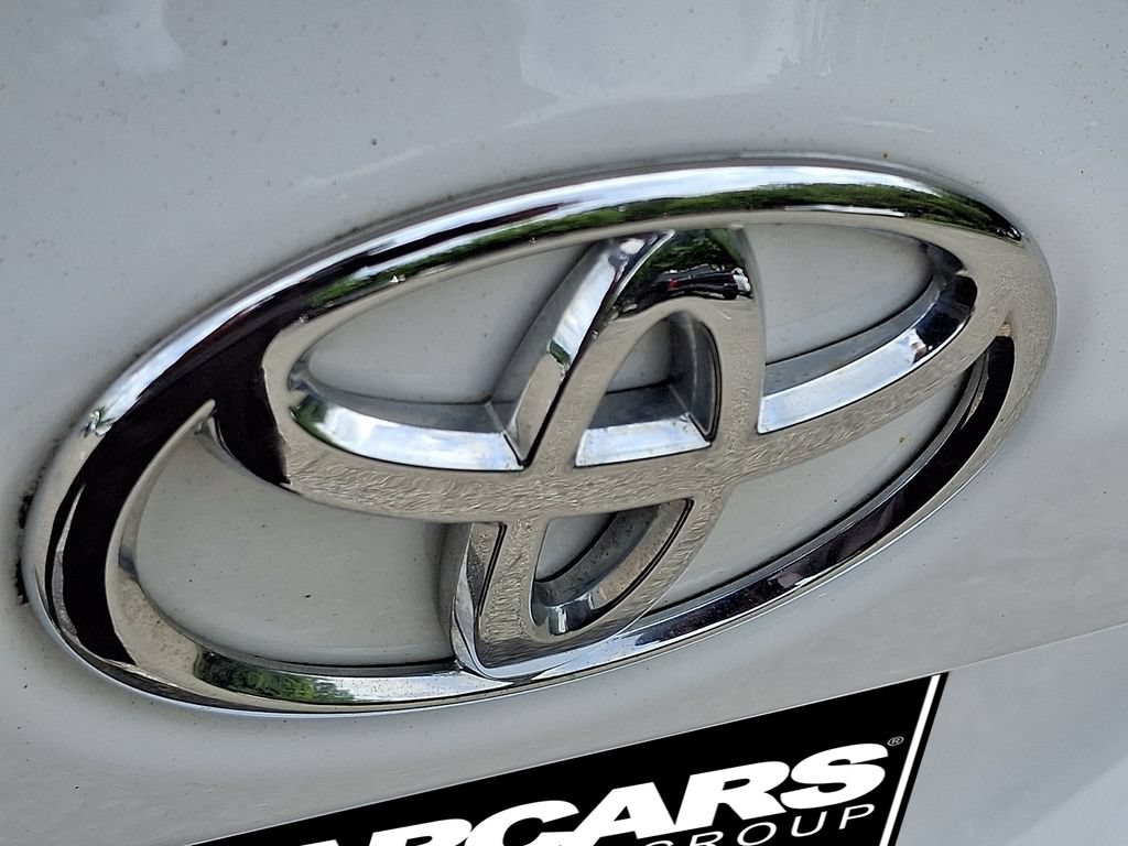 Used 2015 Toyota Corolla S FWD image 29