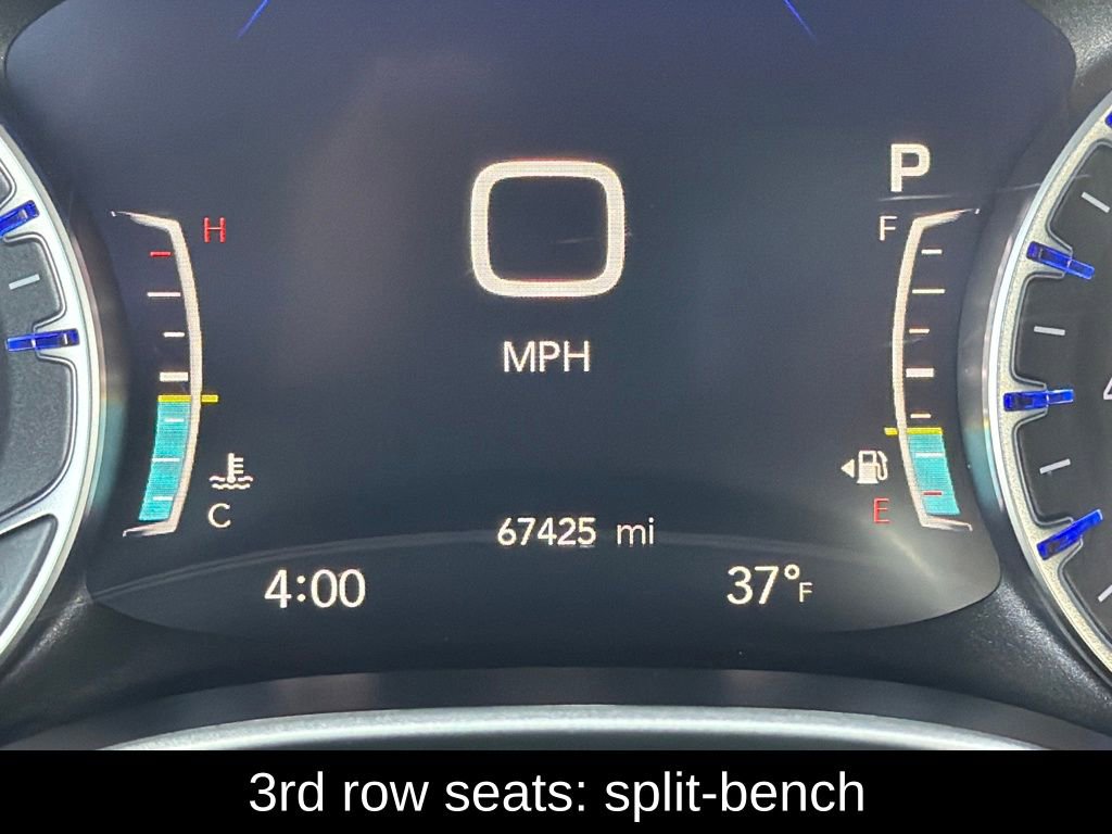 Used 2023 Chrysler Pacifica Touring-L image 14