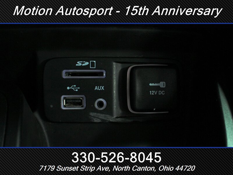 Used 2016 Jeep Cherokee Trailhawk AWD/4WD image 18