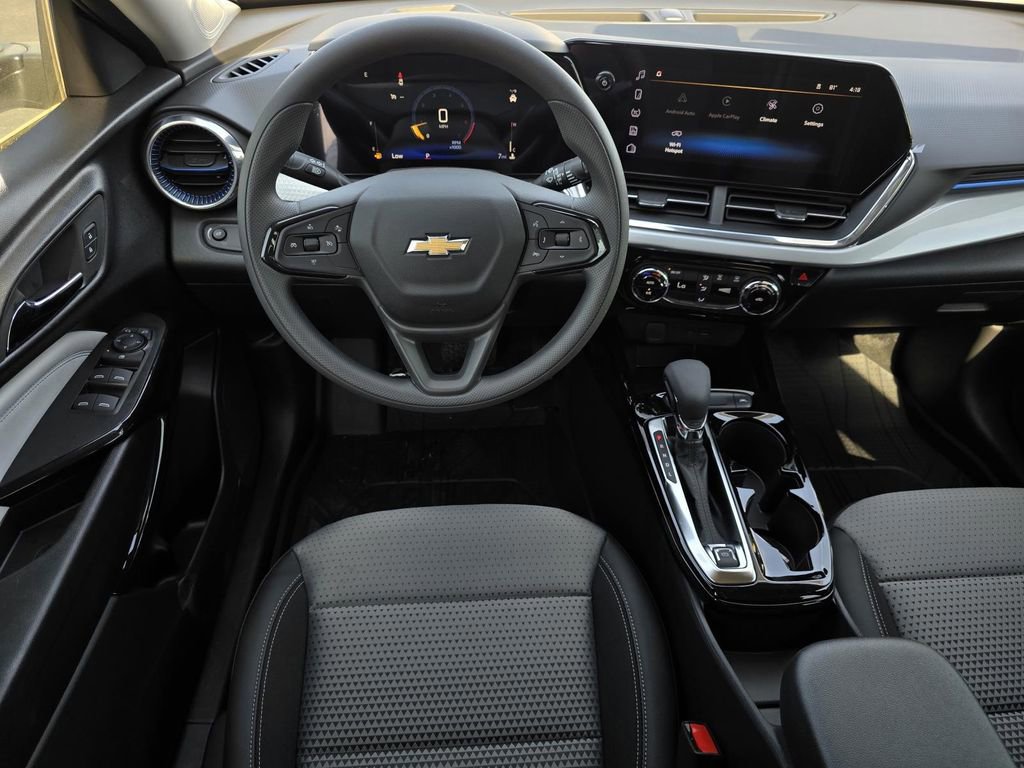 New 2026 Chevrolet Trax LT image 9