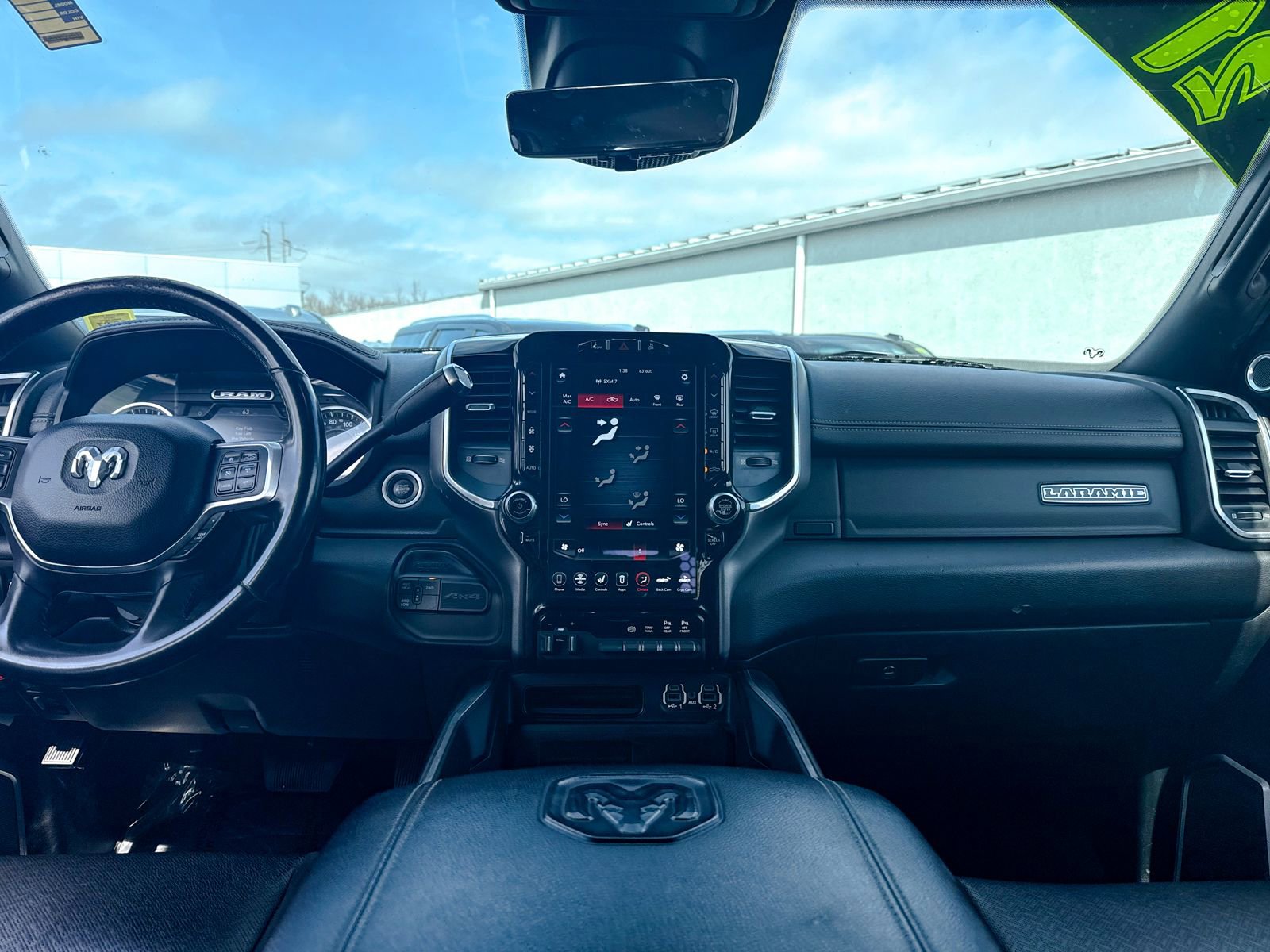 Used 2021 RAM 3500 Laramie image 25