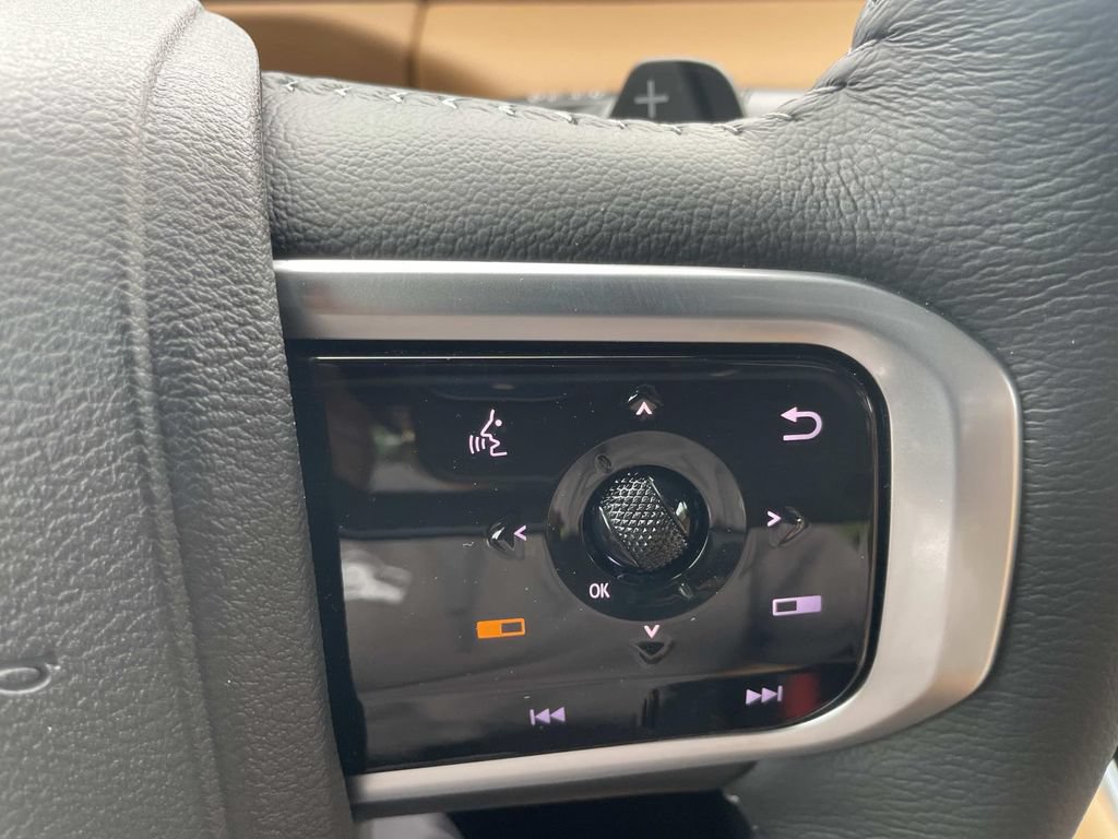 New 2025 Nissan Armada SL w/ Captain's Chari Seat Package RWD image 19
