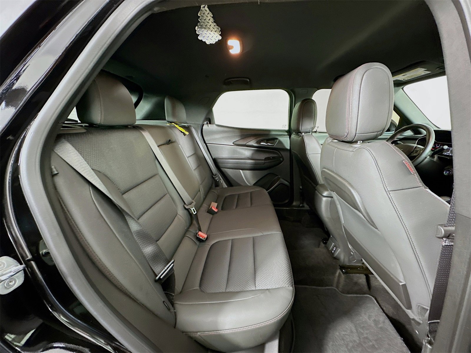 Used 2023 Chevrolet TrailBlazer RS w/ Convenience Package image 26