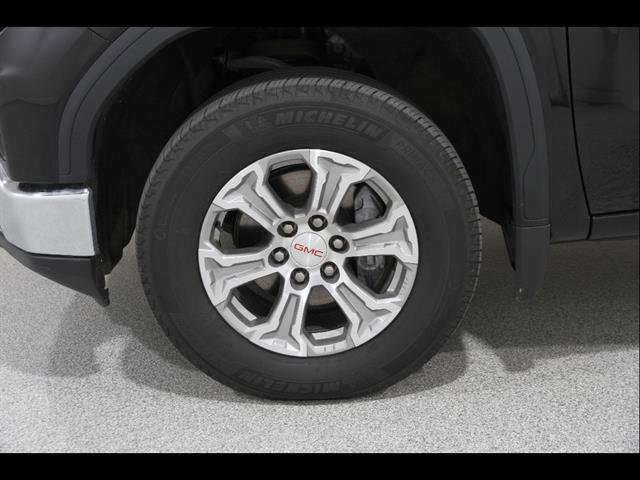 Used 2025 GMC Sierra 1500 SLT image 23