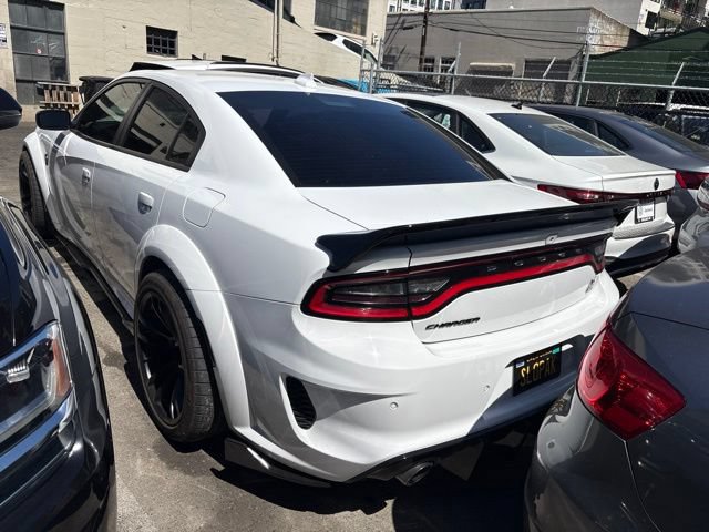 Used 2023 Dodge Charger Scat Pack RWD image 4