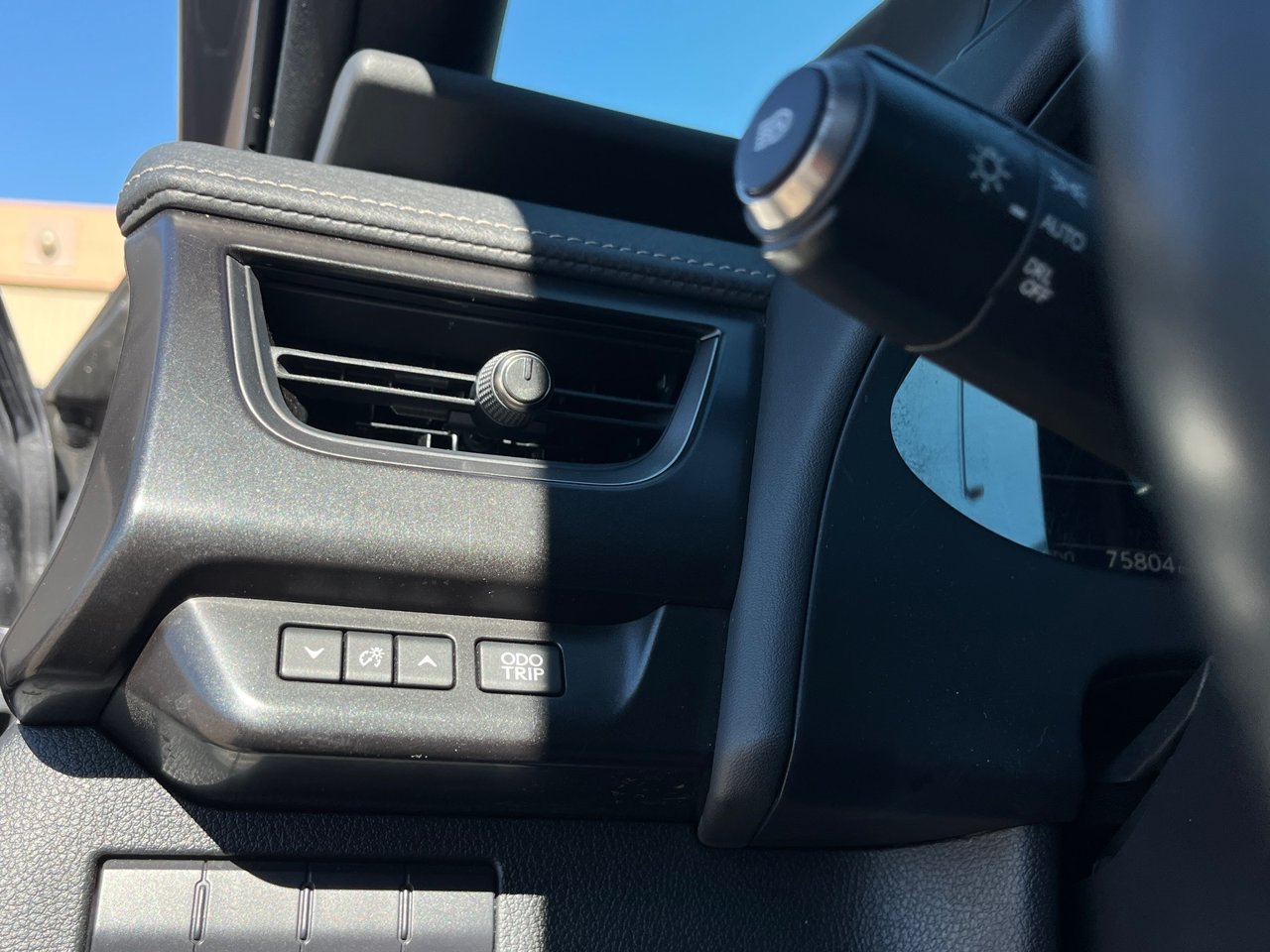 Used 2020 Lexus UX 200 w/ Premium Package FWD image 30