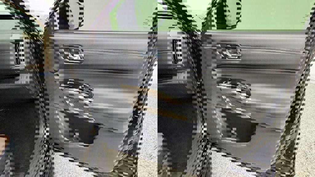 Used 2023 Nissan Pathfinder Platinum w/ Lighting Package (N93) image 28