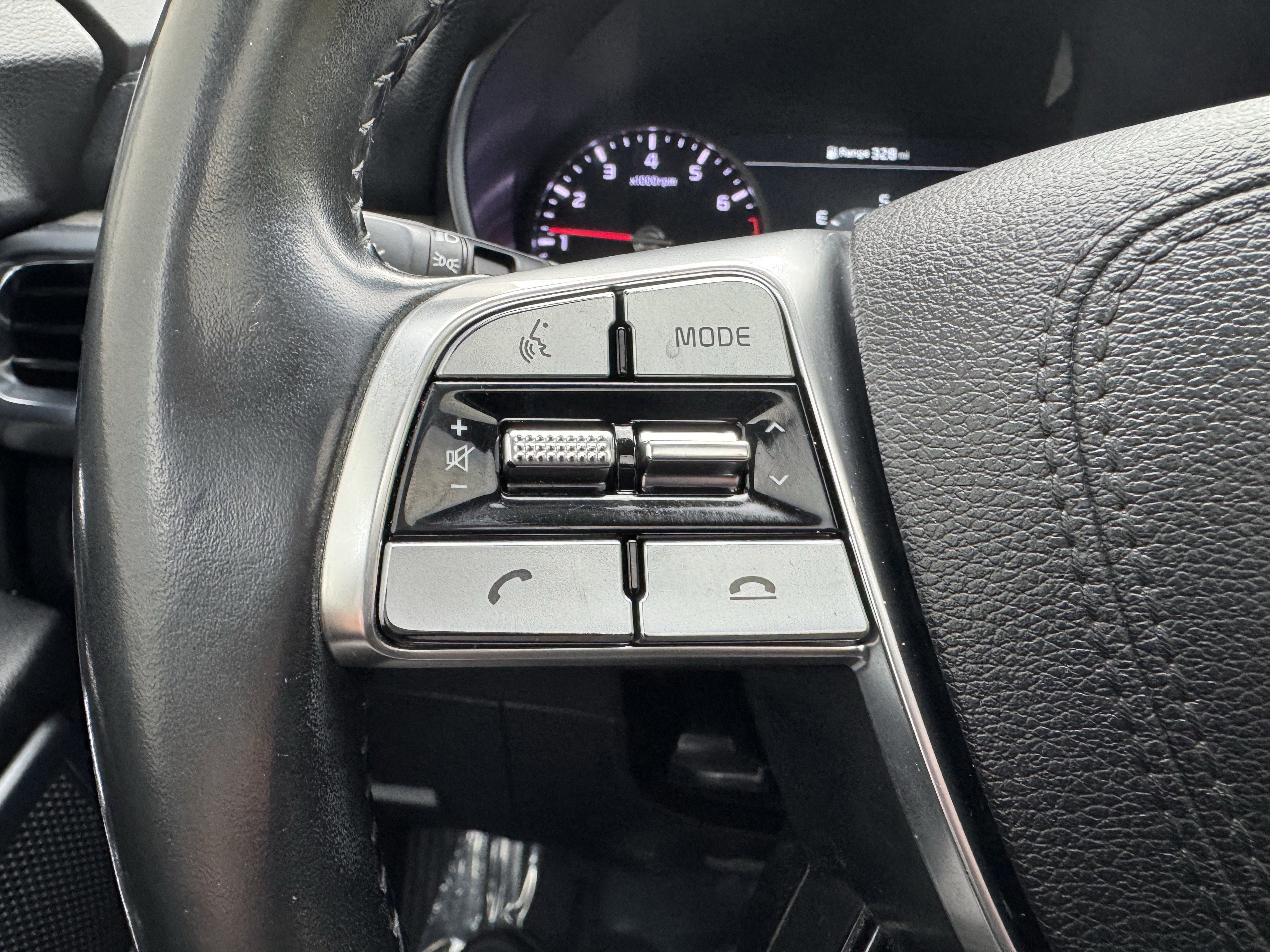 Used 2022 Kia Telluride SX image 14