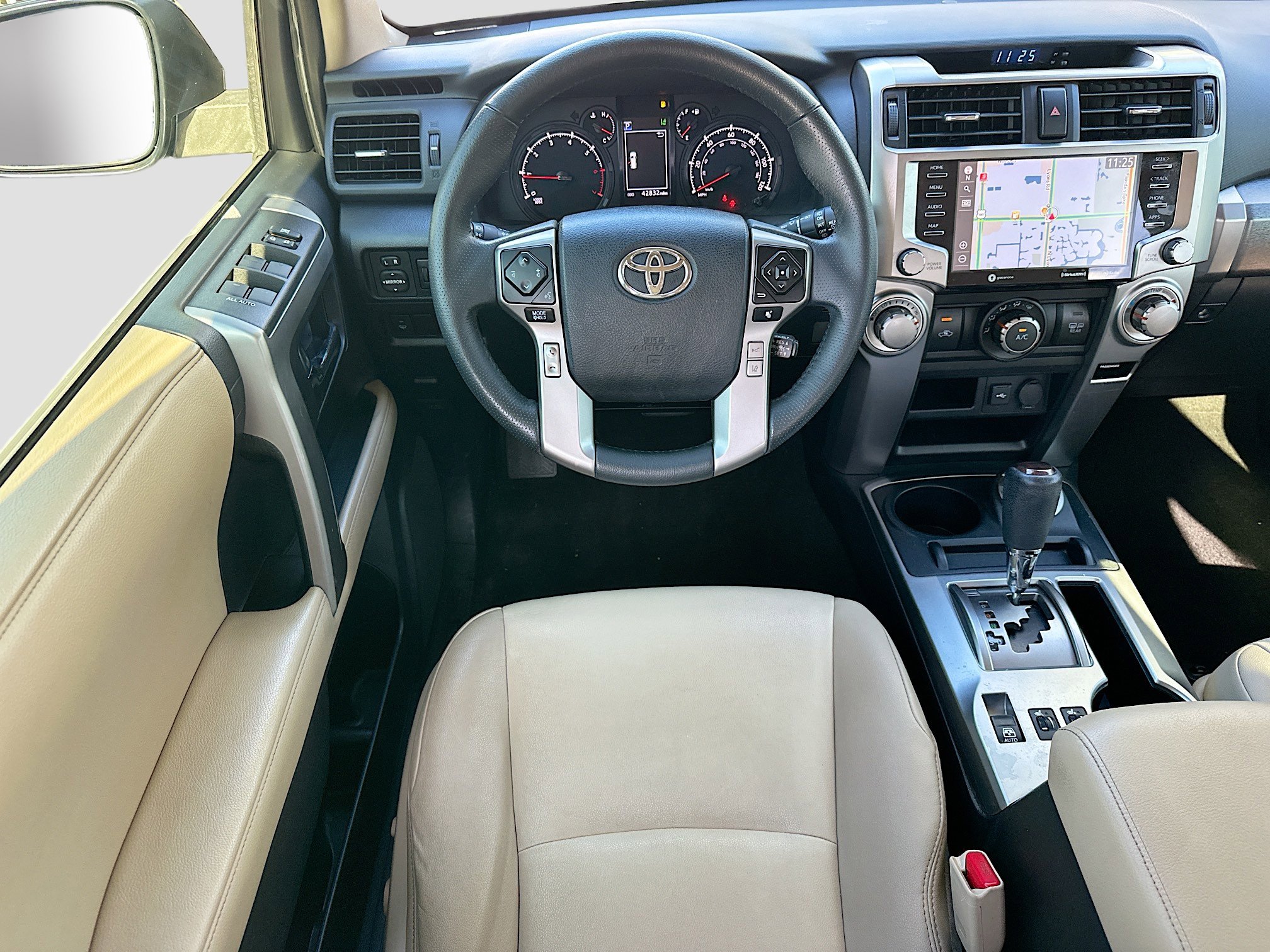 Used 2020 Toyota 4Runner SR5 image 23