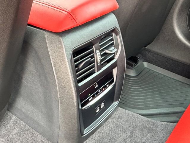 Used 2023 BMW M3 Competition w/ M Carbon Exterior Package AWD/4WD image 29