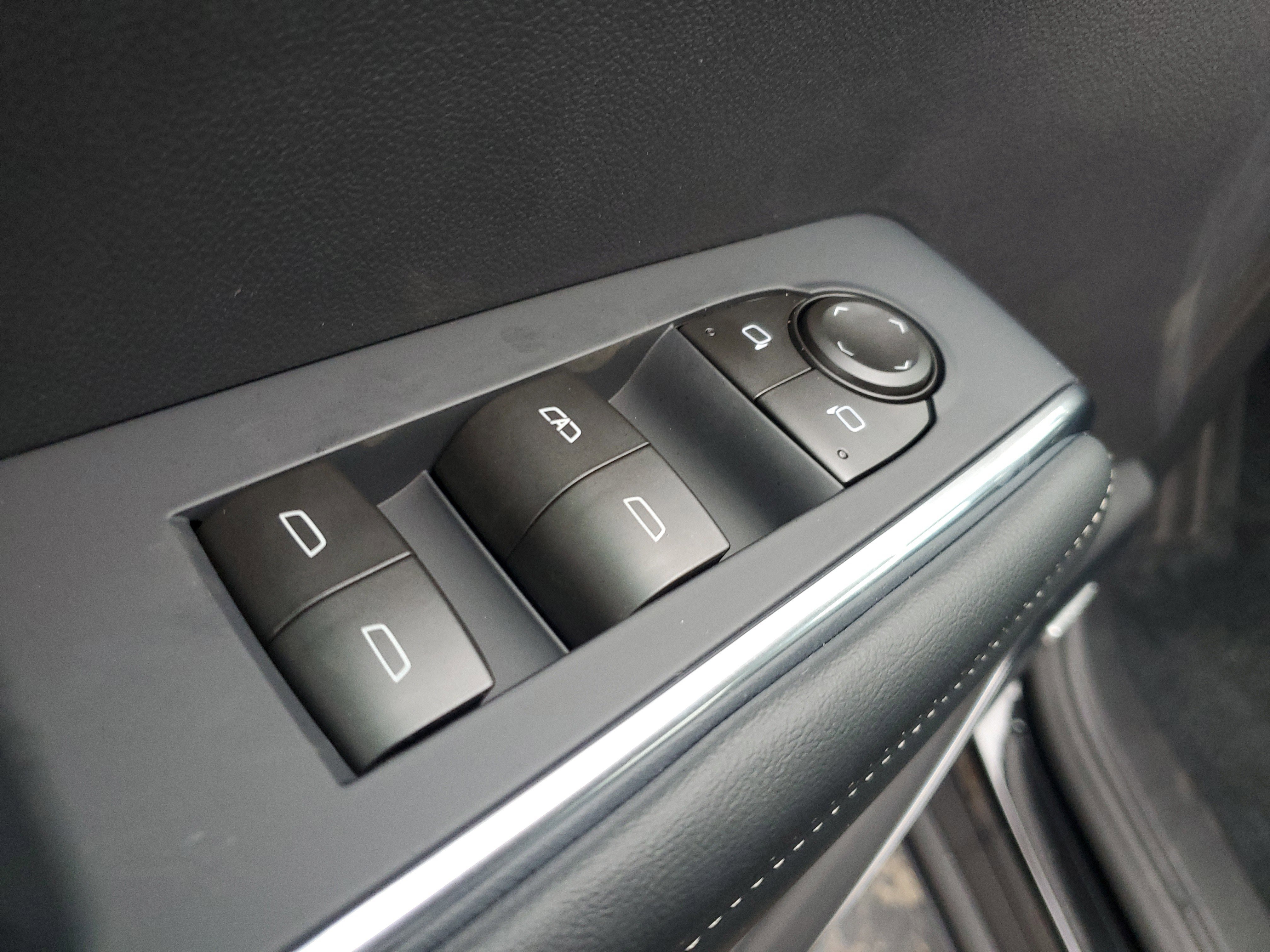 New 2026 GMC Acadia Elevation w/ Elevation Premium Package image 18