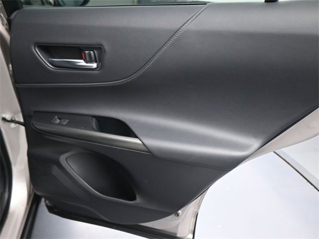 Used 2023 Toyota Venza Limited image 13