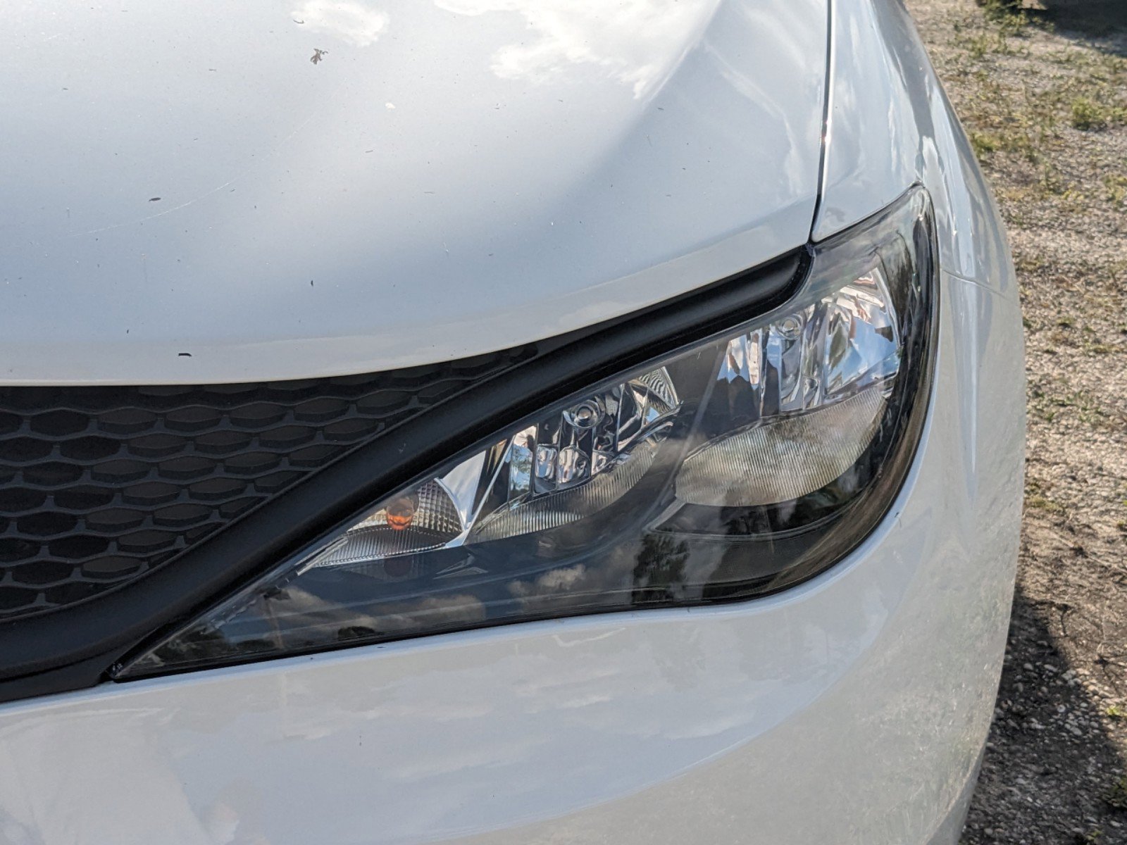 New 2025 Chrysler Voyager LX image 9