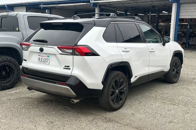 Used 2024 Toyota RAV4 XSE w/ Advanced Technology Package AWD/4WD image 5