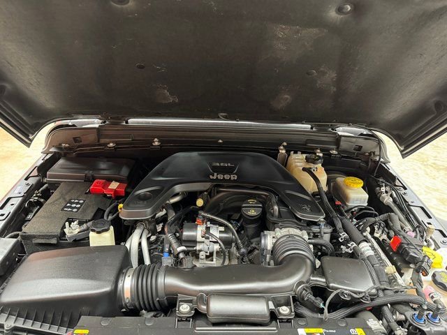 Used 2021 Jeep Wrangler Unlimited Sport image 27