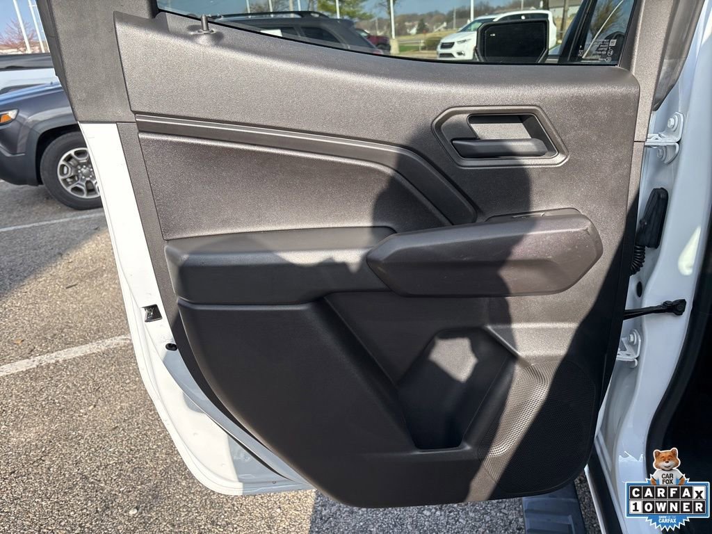 Used 2025 Chevrolet Colorado W/T image 40
