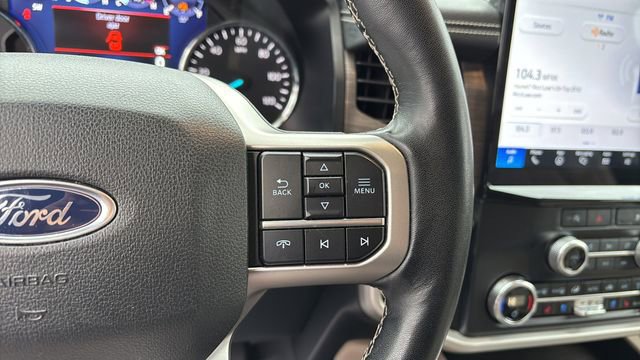 Used 2024 Ford Expedition Max Limited image 24