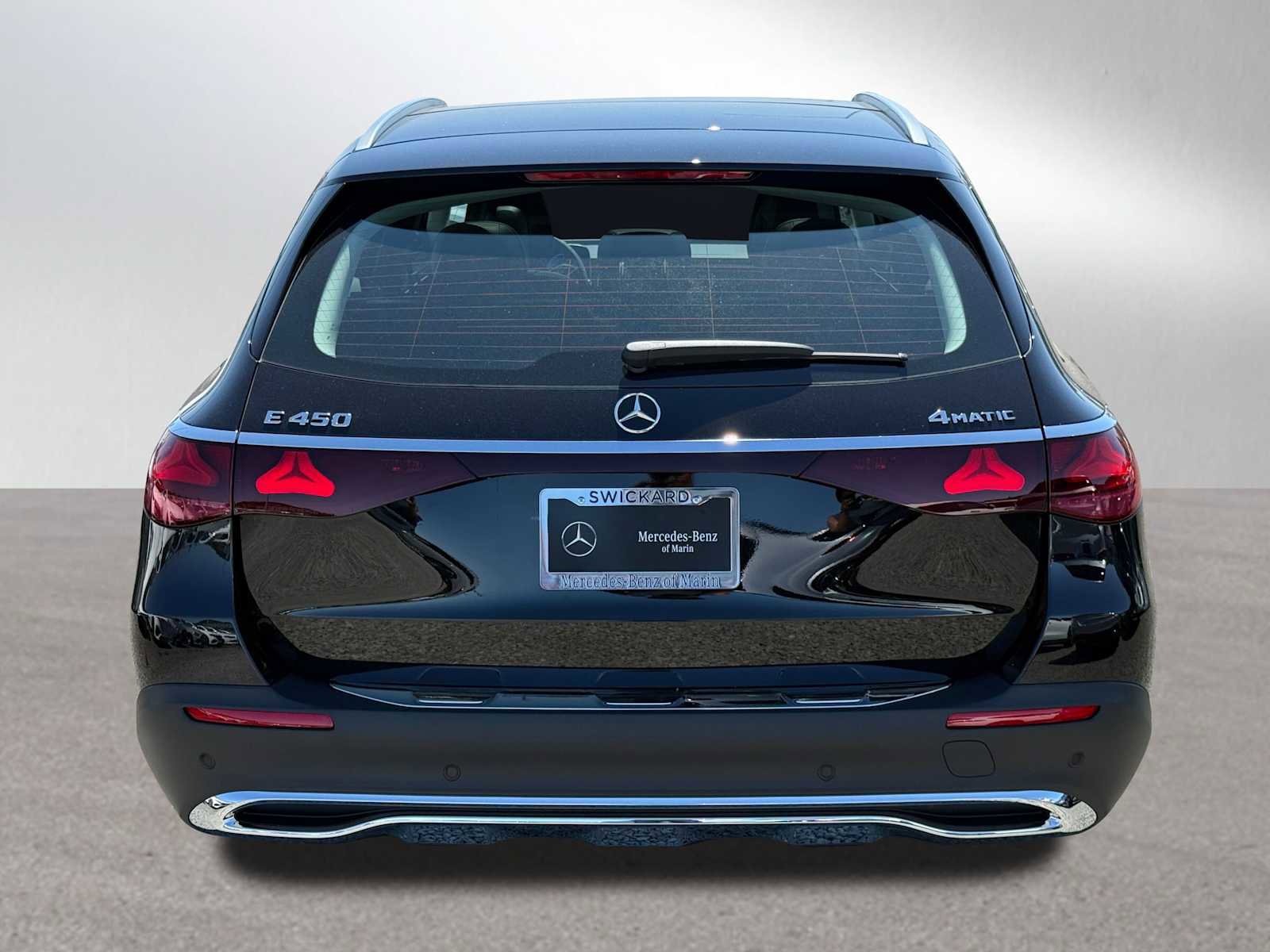 New 2025 Mercedes-Benz E 450 4MATIC All-Terrain Wagon image 4