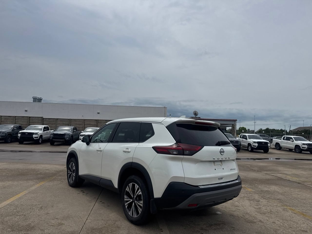 Certified 2023 Nissan Rogue SV AWD/4WD image 16