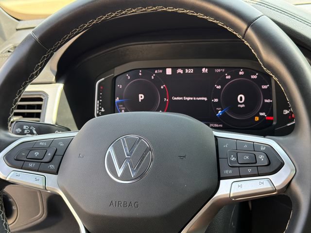 Used 2023 Volkswagen Atlas Cross Sport SEL AWD/4WD image 31