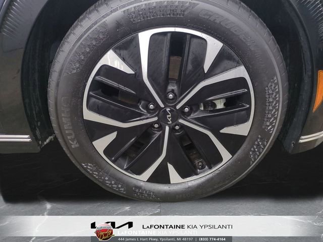 Certified 2023 Kia EV6 Wind RWD image 33