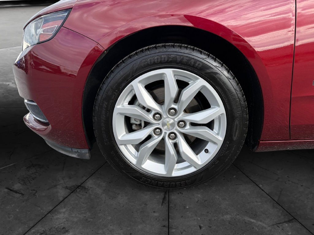 Used 2017 Chevrolet Impala LT w/ Leather Package FWD image 14