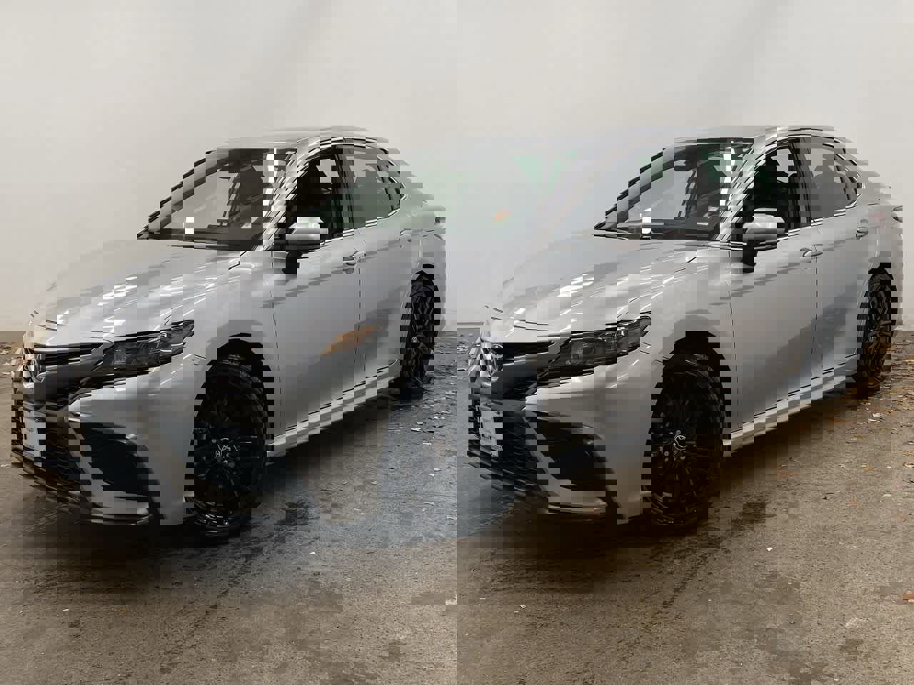 Used 2024 Toyota Camry SE