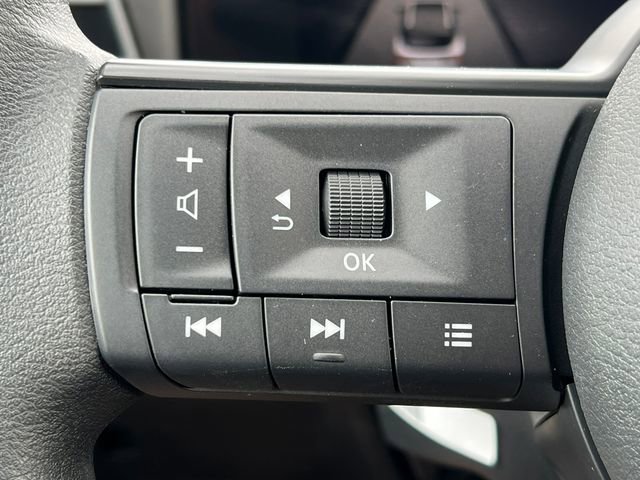 New 2026 Nissan Kicks SV w/ Cold Weather Package image 15