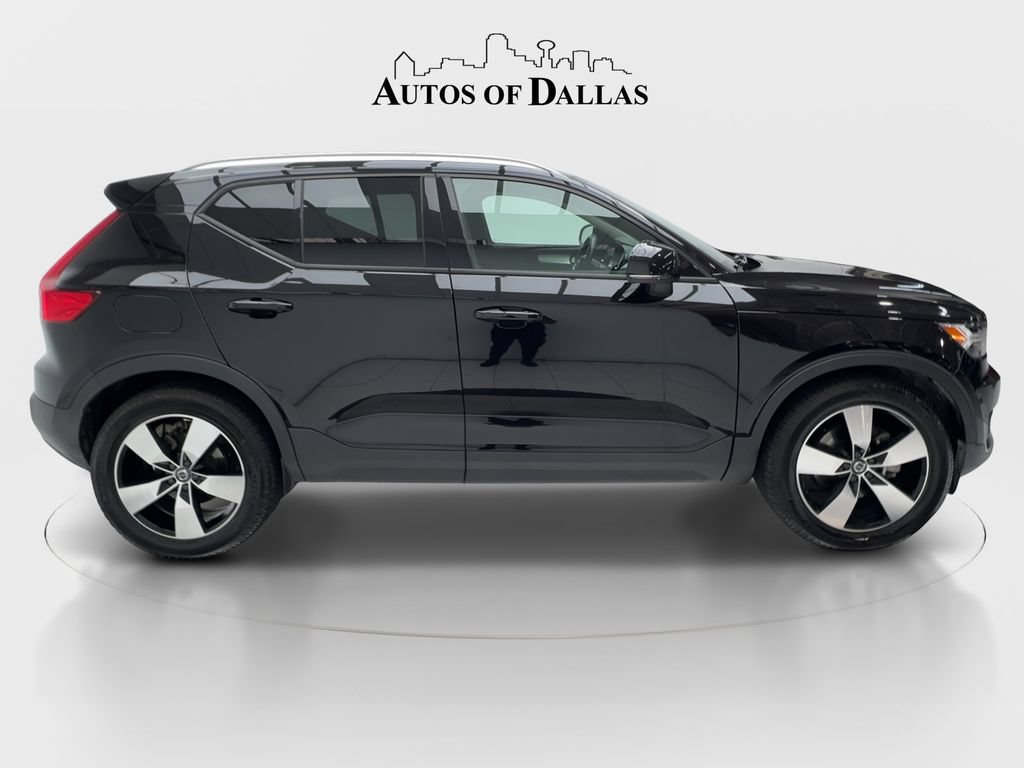 Used 2021 Volvo XC40 T5 Momentum w/ Premium Package AWD/4WD image 6