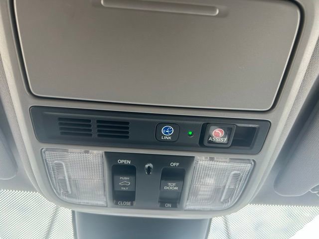 Used 2022 Honda Odyssey Elite image 35
