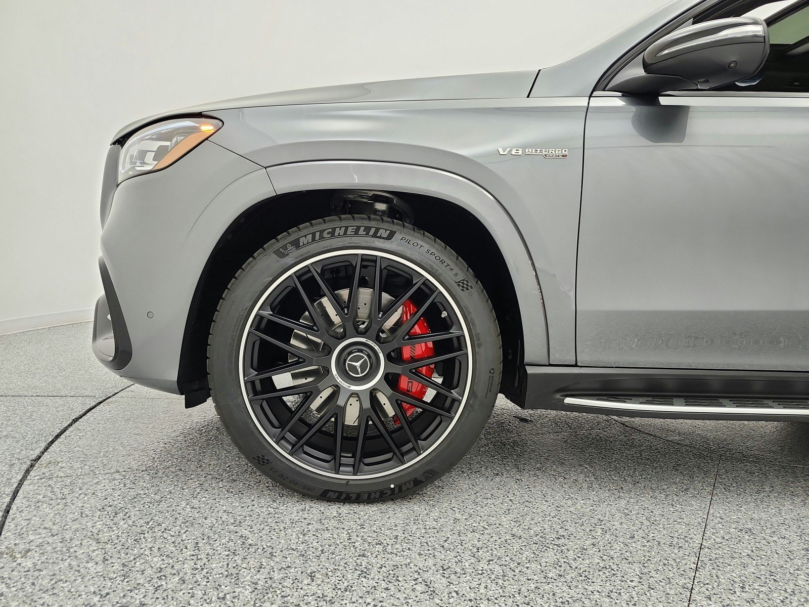 New 2026 Mercedes-Benz GLS 63 AMG 4MATIC image 13