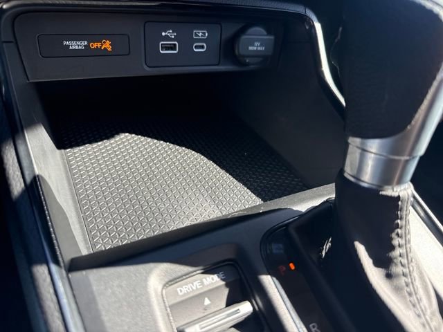 Certified 2025 Honda CR-V EX image 31
