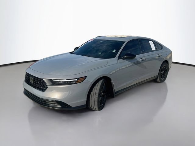 Certified 2025 Honda Accord SE image 4