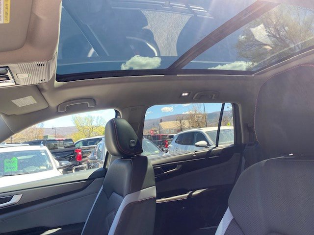 New 2026 Volkswagen Atlas Peak Edition AWD/4WD image 10