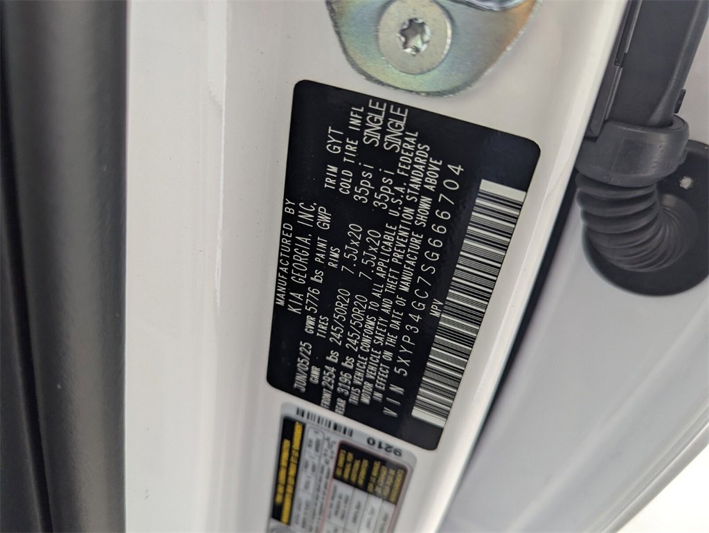 Used 2025 Kia Telluride EX image 29