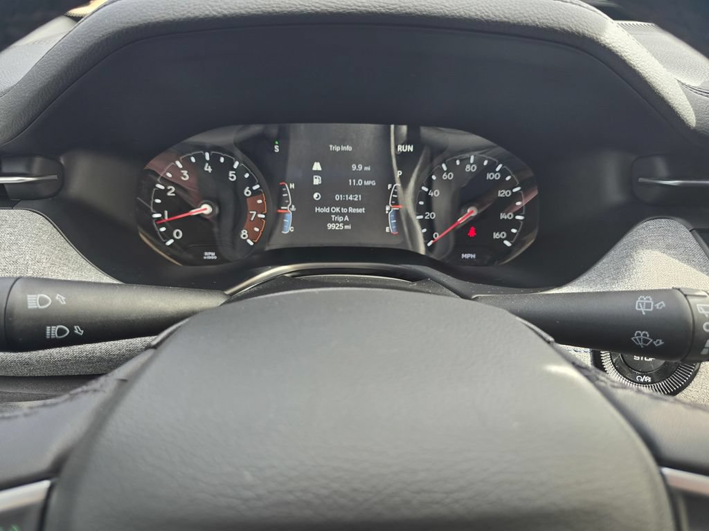 Used 2025 Jeep Compass Latitude AWD/4WD image 23