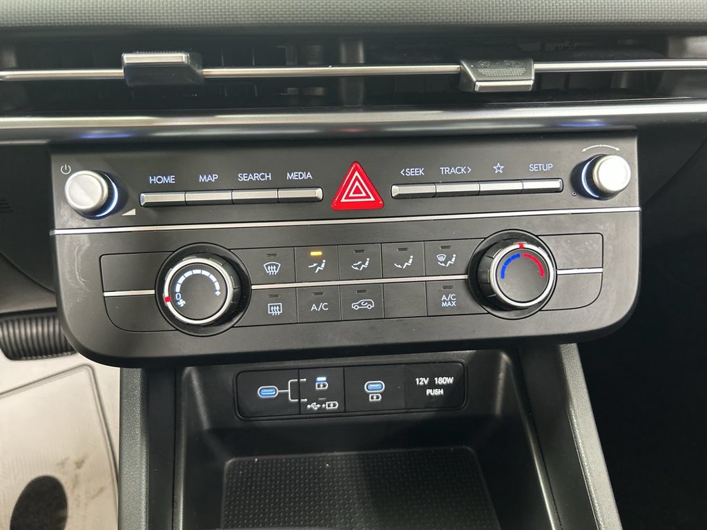 Used 2025 Hyundai Tucson SE AWD/4WD image 16