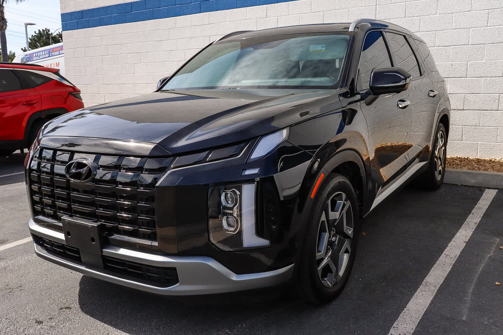 Used 2023 Hyundai Palisade Limited image 5