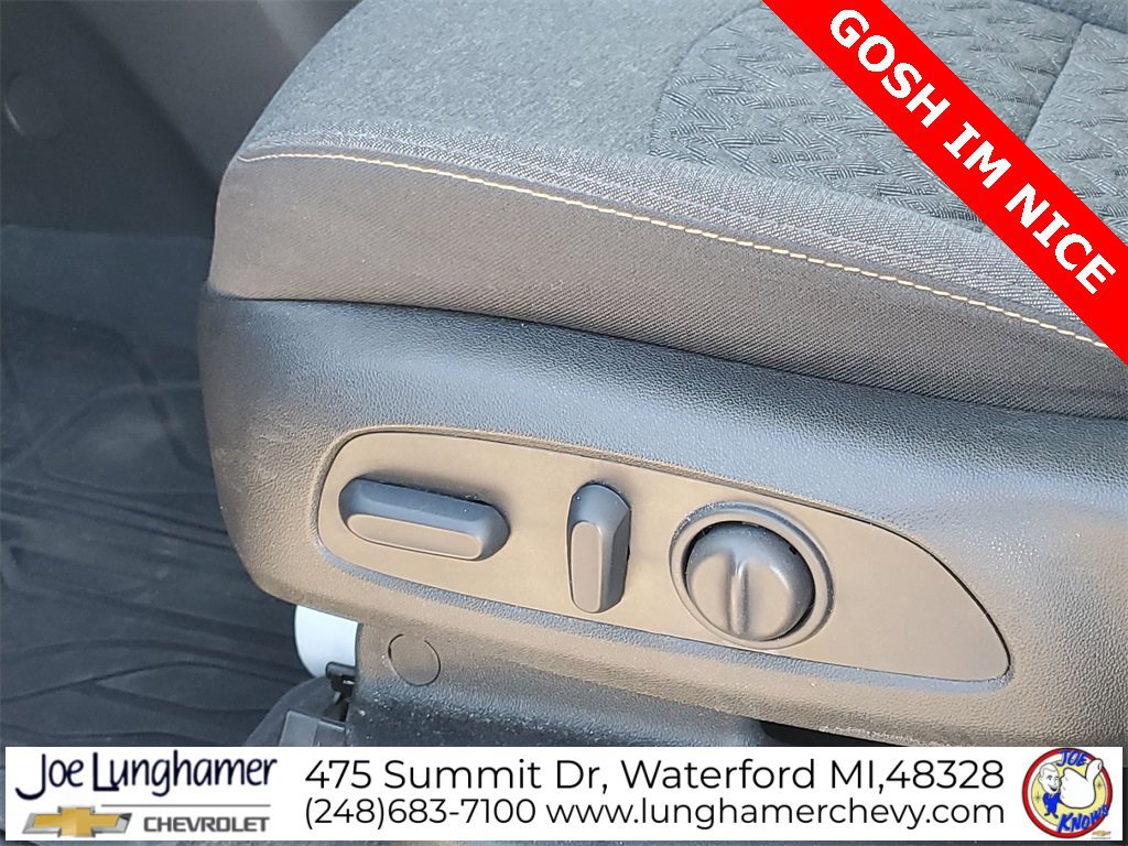 Used 2024 Chevrolet Equinox LT image 33