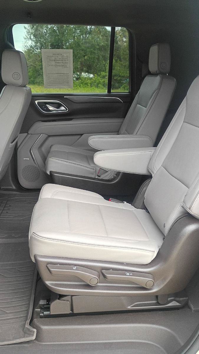 Used 2023 GMC Yukon XL SLT w/ LPO, Floor Liner Package RWD image 13