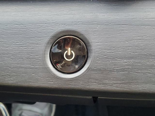 Used 2023 Nissan Ariya FWD image 26
