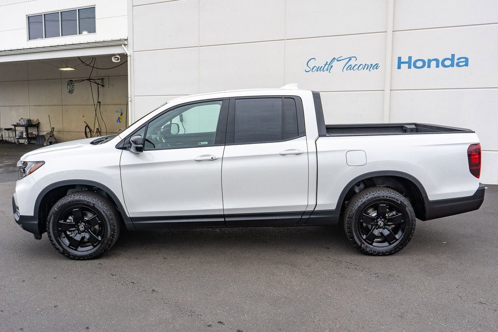 New 2026 Honda Ridgeline Black Edition image 9