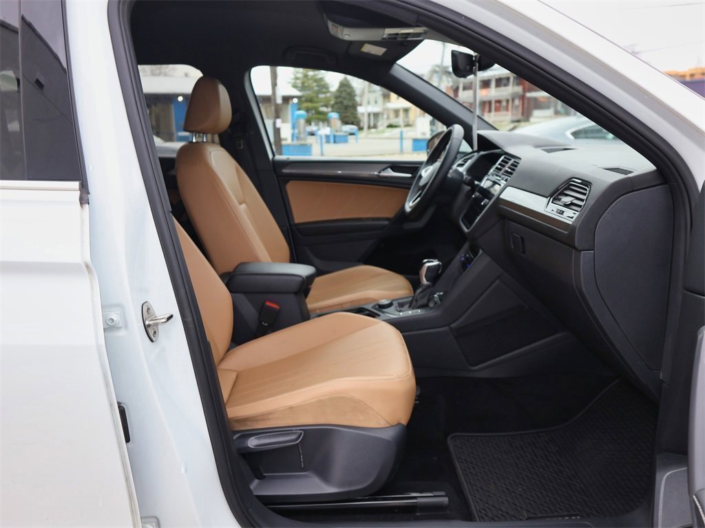 Certified 2022 Volkswagen Tiguan SE image 26