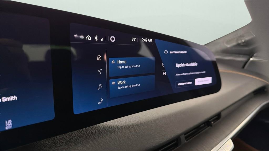 Used 2024 Lucid Air Touring image 21