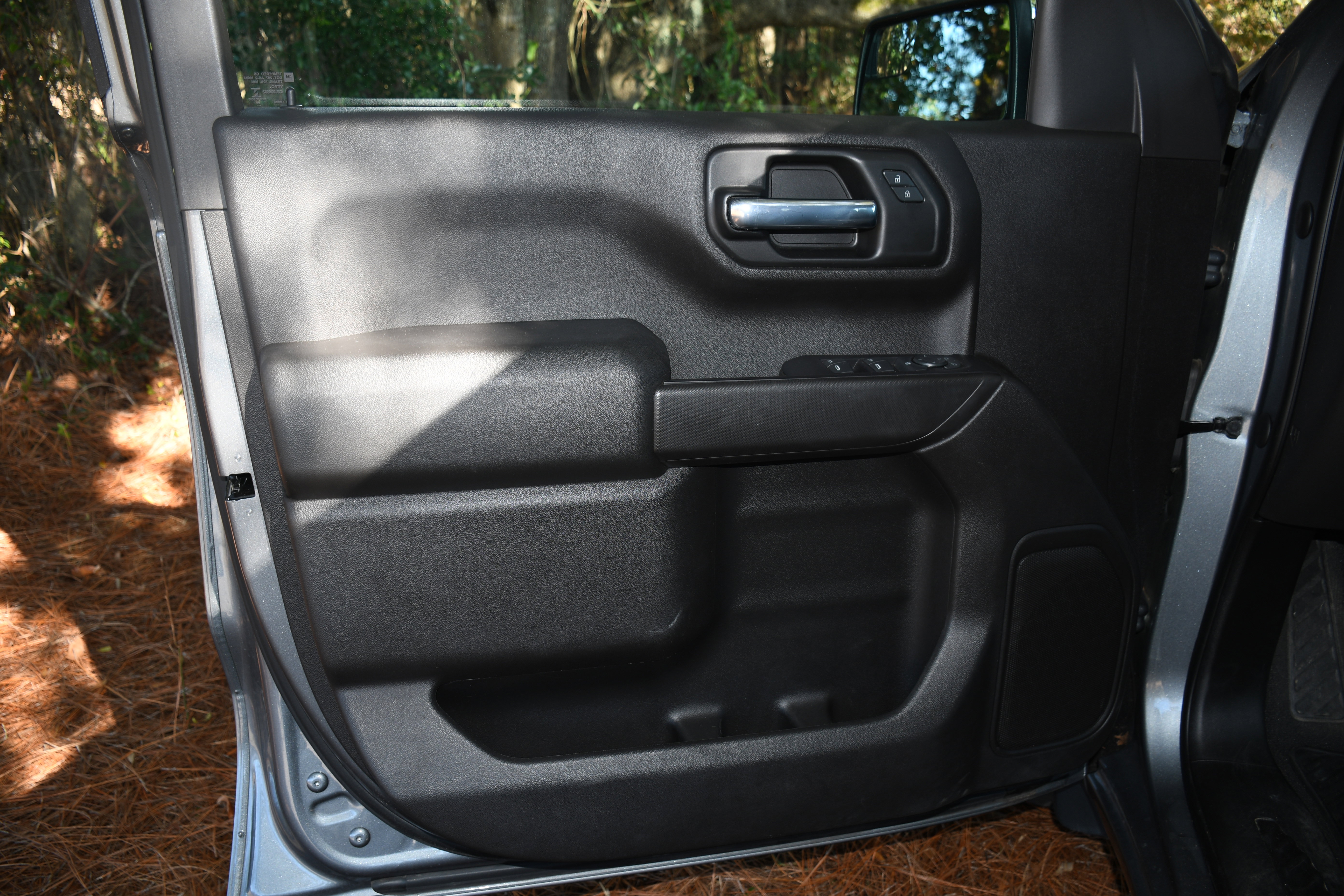Used 2021 Chevrolet Silverado 1500 Custom image 9