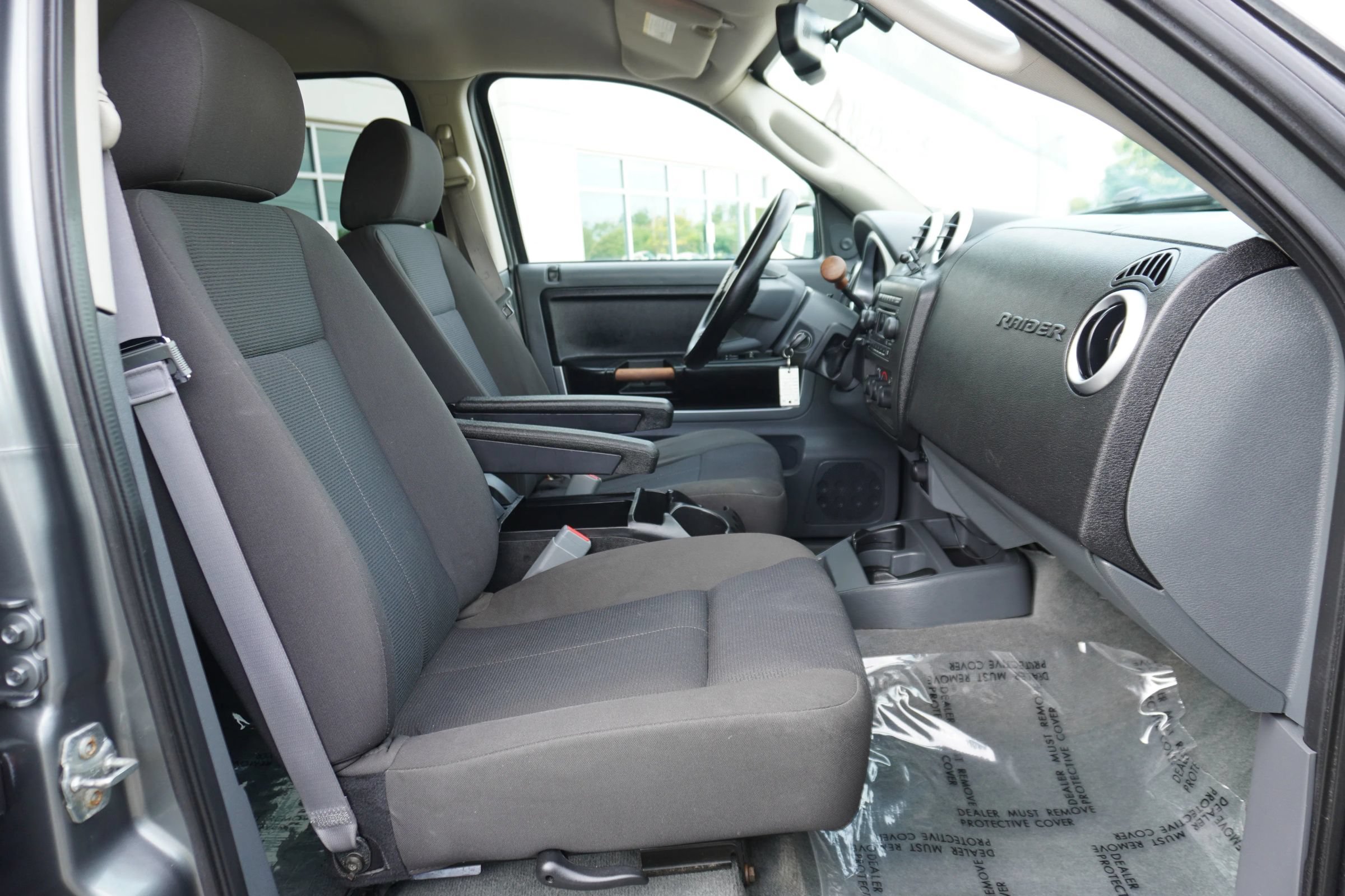 Used 2007 Mitsubishi Raider LS AWD/4WD image 12